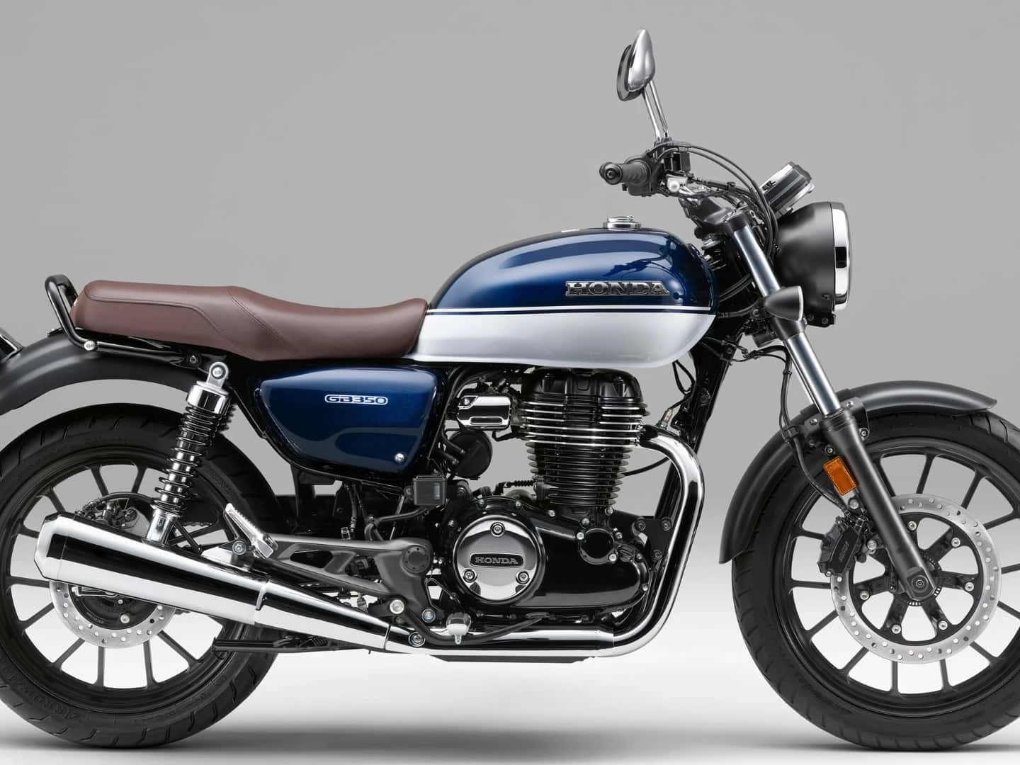 バイク HONDA  GB350s Honda's Retro Classic Motorcycle Gets Some Sweet New Paint