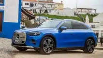 Mercedes GLC EQ Avantgarde (2026) in Klarblau Metallic: Das Exterieur
