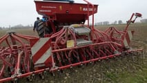 Strategie tecniche per ridurre costi per ettaro del grano duro intervenendo su macchine agricole, cantieri di lavoro, raccolta e consumo di gasolio