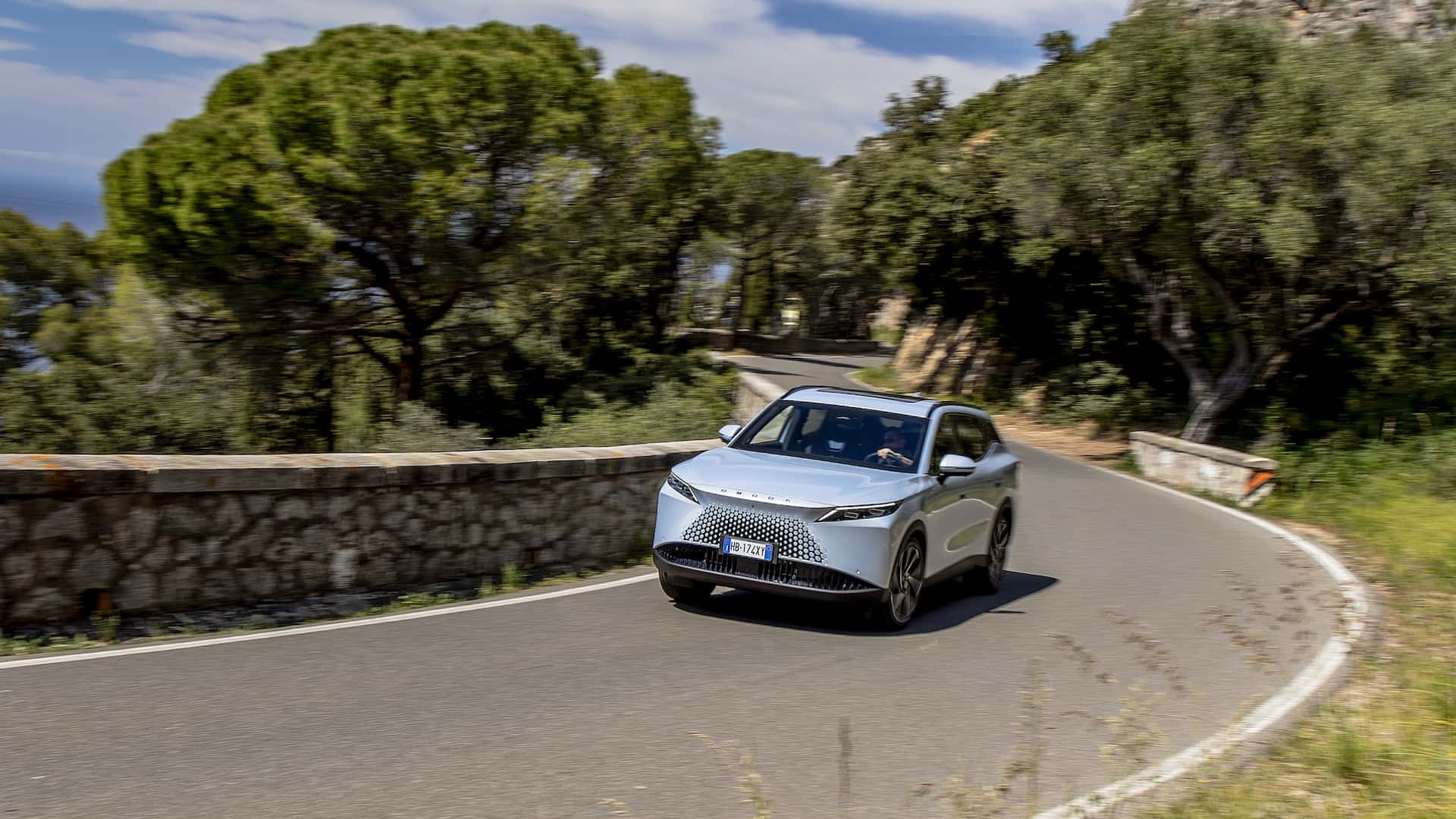 Moda 7 Foto: Omoda 7, la prova del crossover plug in hybrid | Motor1.com