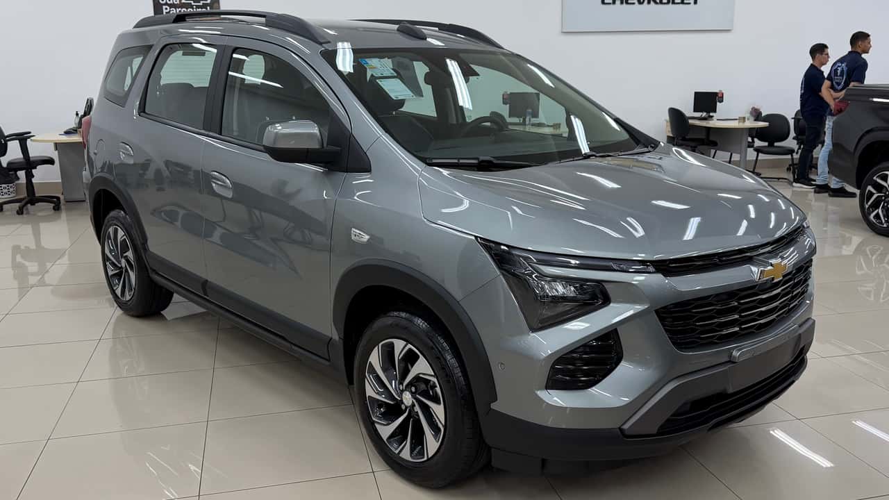 M1 nas lojas: Chevrolet Spin 1.8 Premier 2027 