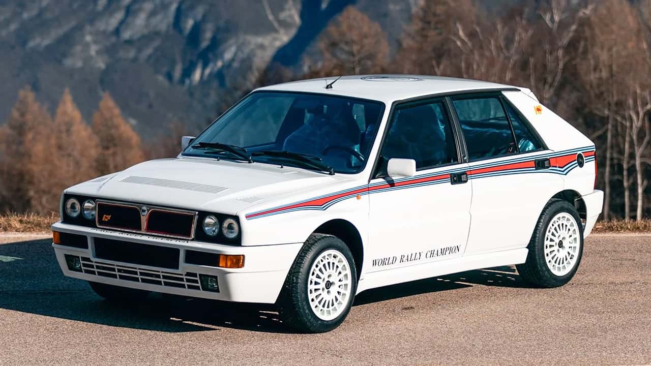 La Lancia Delta Integrale col cellophane sui sedili vale 375.000 euro
