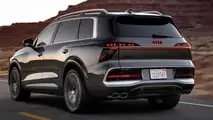 2027 أودي SQ9