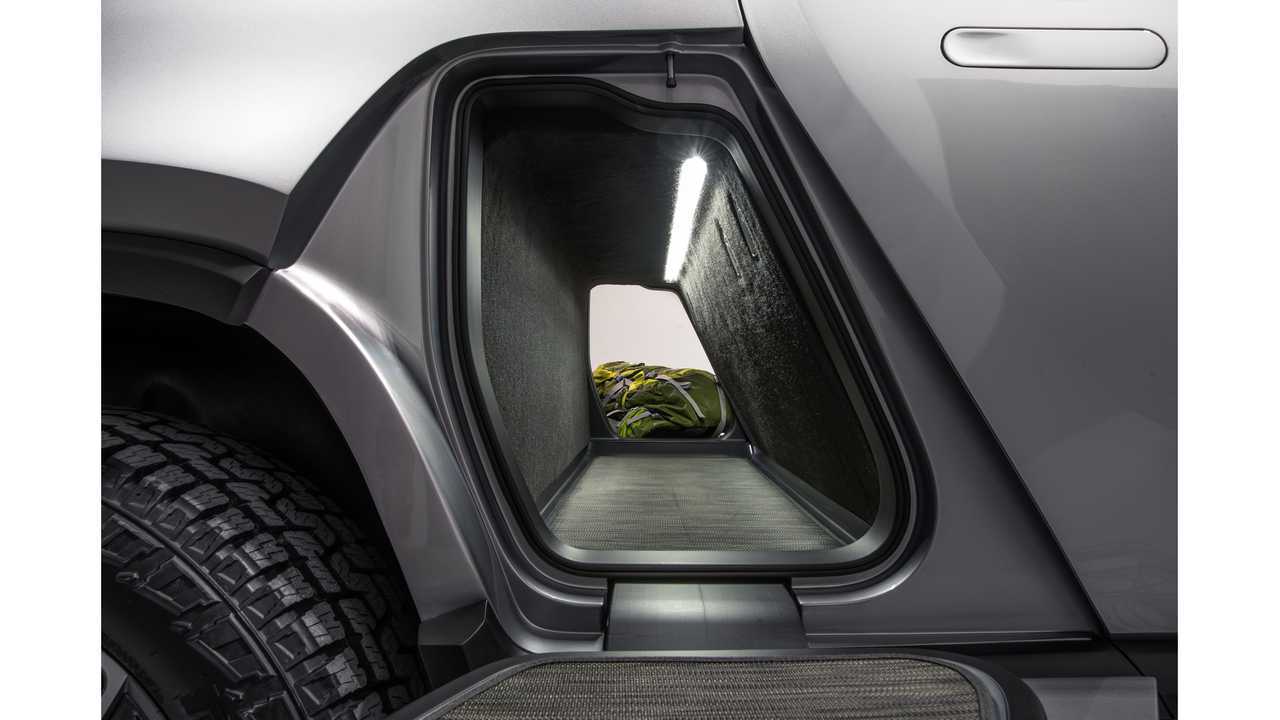 A. Rivian_R1T_Gear_Tunnel