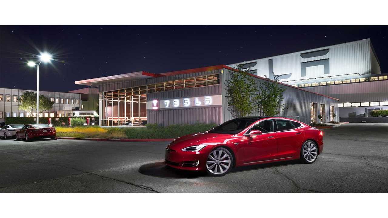 Tesla Model S w/75 kWh battery on board up for a