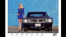 Heiße Girls und coole Schlitten