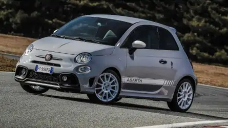 Abarth 695 70 Anniversario Scorpion De Collection