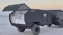 Bruder EXP-4 Kamp Römorku