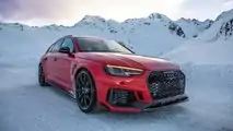 Kırmızı Renkli Bir ABT Audi RS4+ Avant Alp'lerde