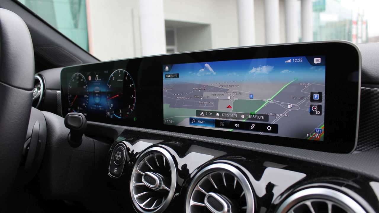 Mercedes-Benz A200 7G DCT
