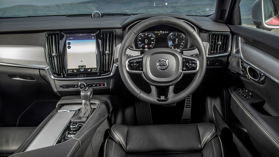 2017 Volvo S90