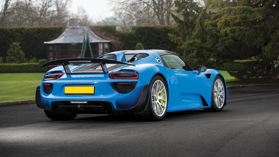 Arrow Blue Porsche 918 Spyder