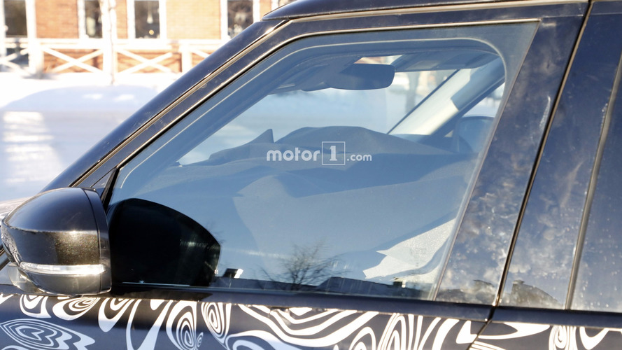 2018 Range Rover Sport plug-in hybrid spy photo