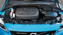 2017 Volvo V60 Polestar: Review