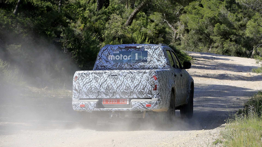 2018 Mercedes X-Class new spy photos