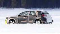 2019 Toyota Auris spy photo