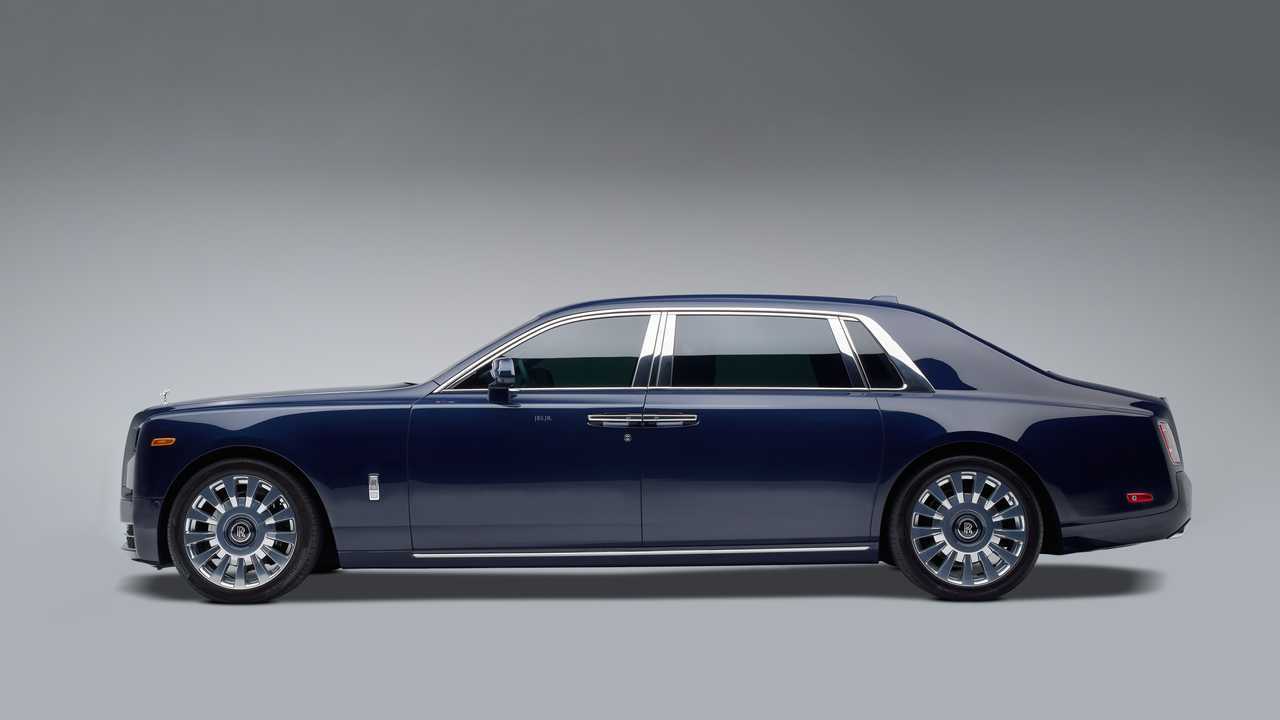 Rolls-Royce Phantom Erweiterte Maßgeschneidertes Koa-Profil