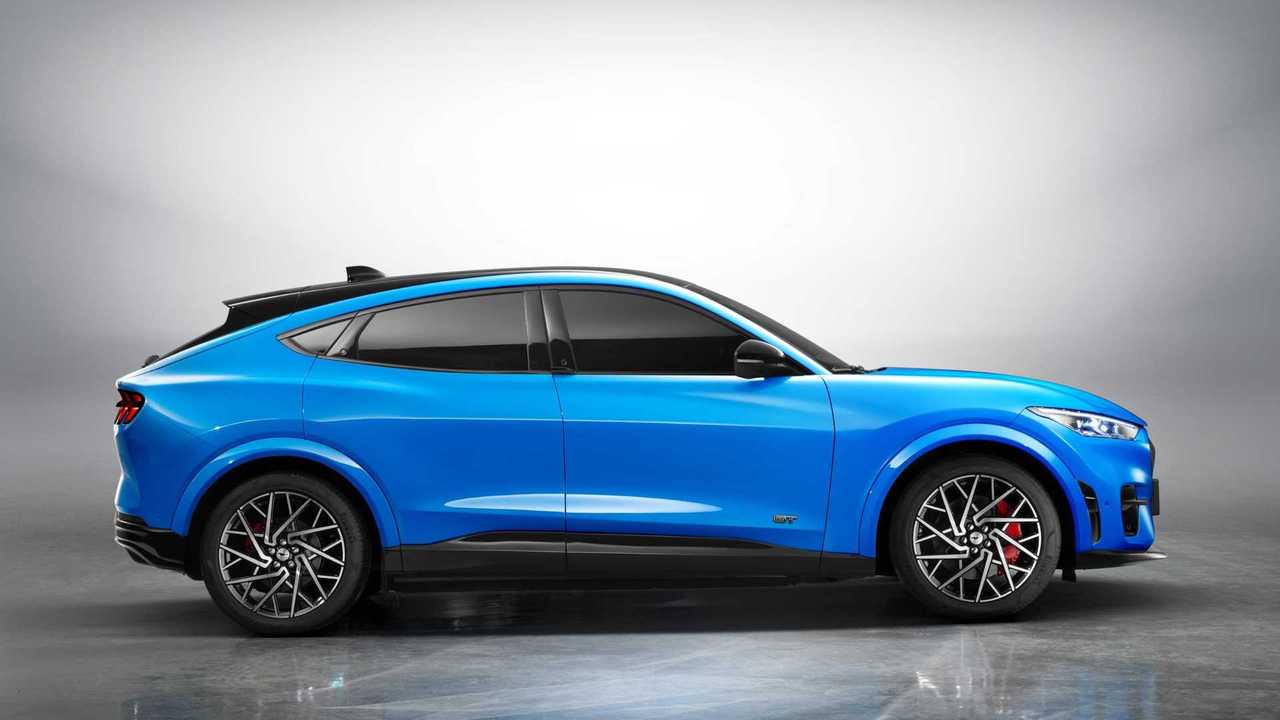 Ford Mustang Mach-E для Китая, профиль