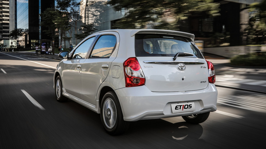Toyota Etios Hatch 2018
