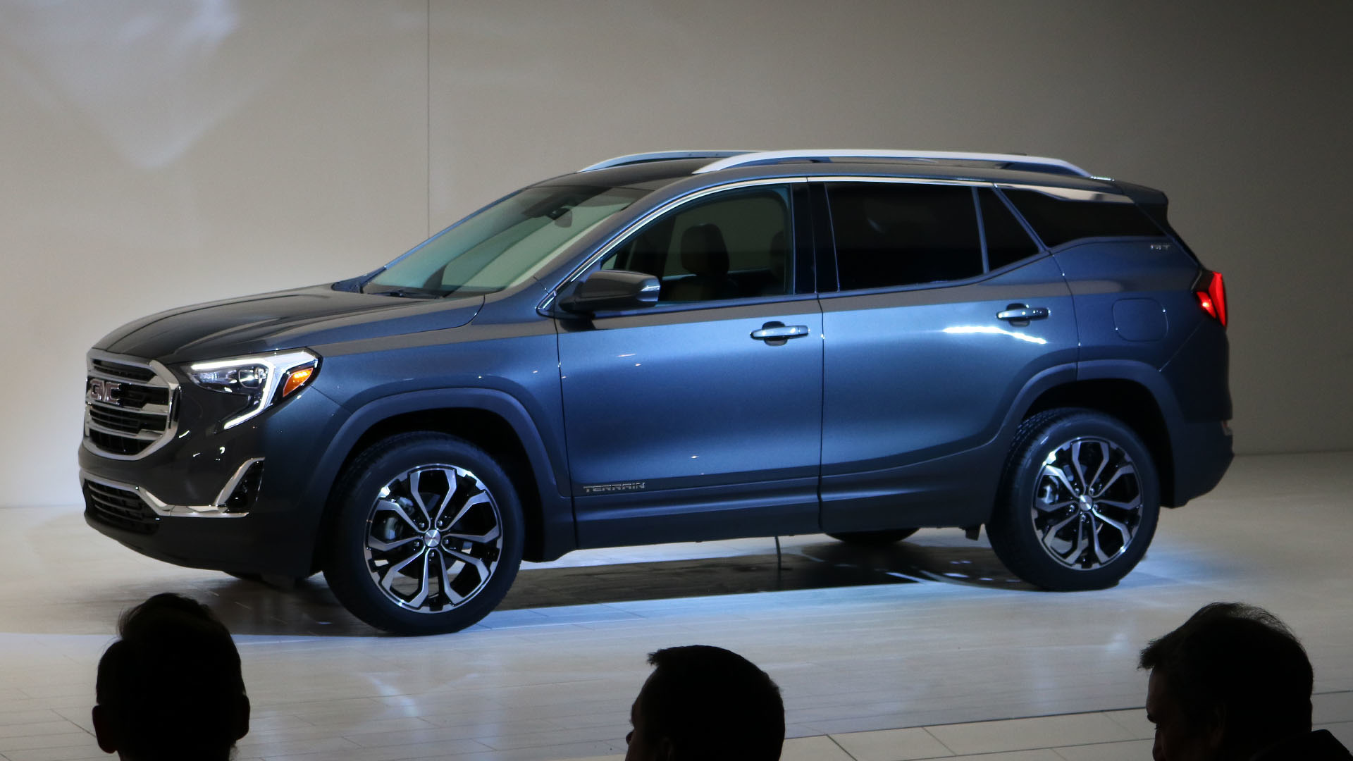 The GMC Terrain's shifter is Worst In Show at Detroit [UPDATED]