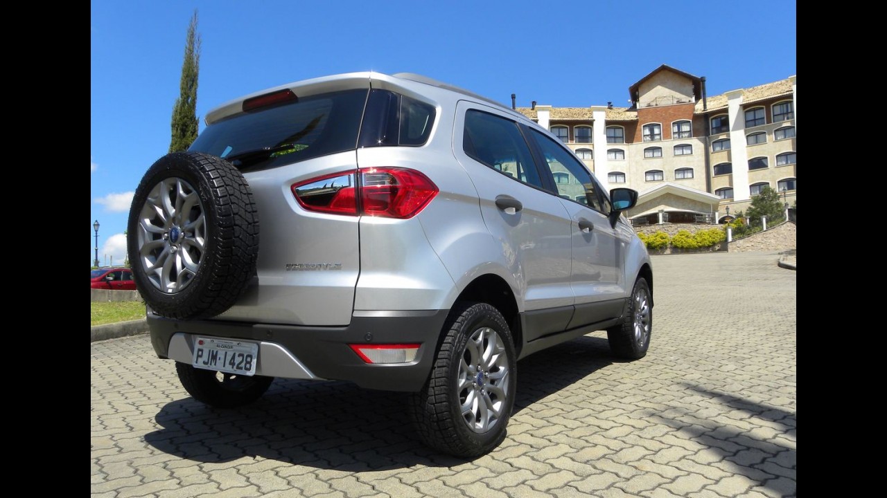 Volta Rápida: EcoSport 1.6 mostra disposição com câmbio Powershift