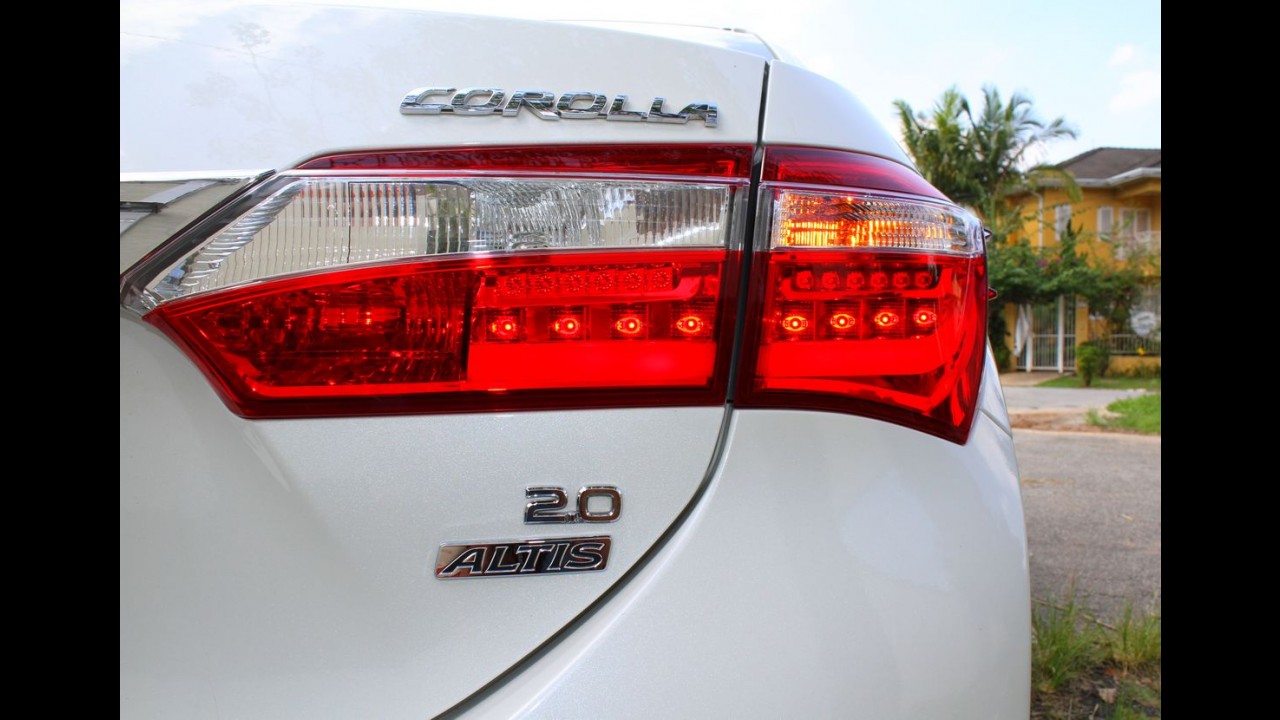Garagem CARPLACE #7: A3 Sedan 1.4 e Corolla Altis travam batalha dos R$ 100 mil