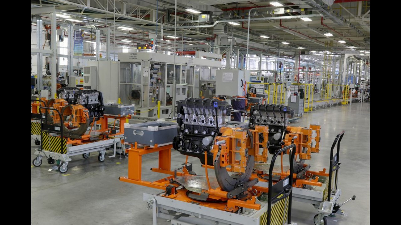 Fábrica da GM em Joinville completa 3 anos; unidade produz motores 1.0 e 1.4