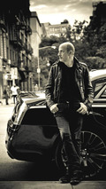 Chrysler 300C by John Varvatos