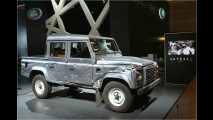 Skyfall (2012): Land Rover Defender