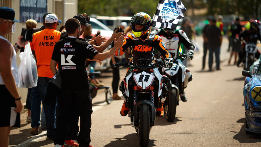 KTM 1290 Super Duke R Pikes Peak