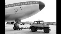 Unimog auf dem Flughafen
