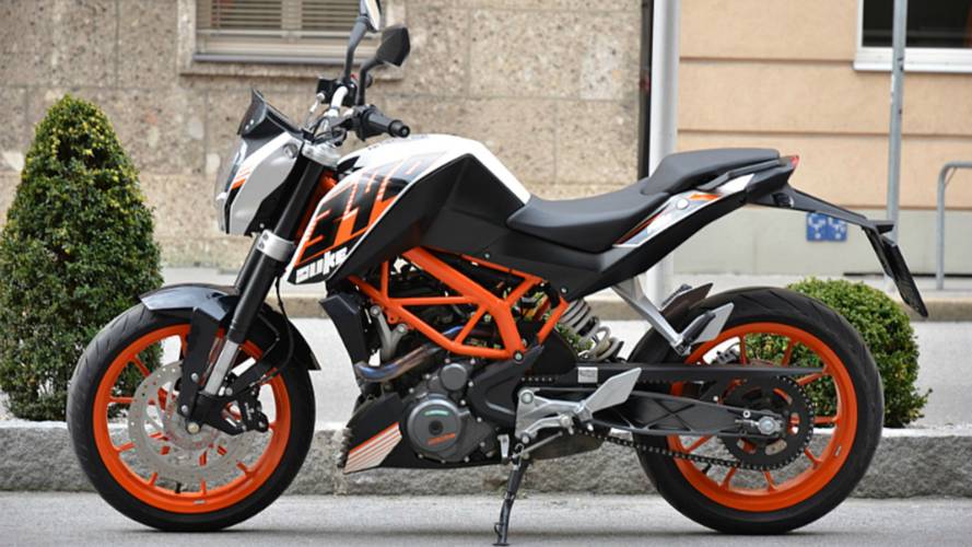 Little Bike, Big Laughs - Riding the KTM 390 Duke