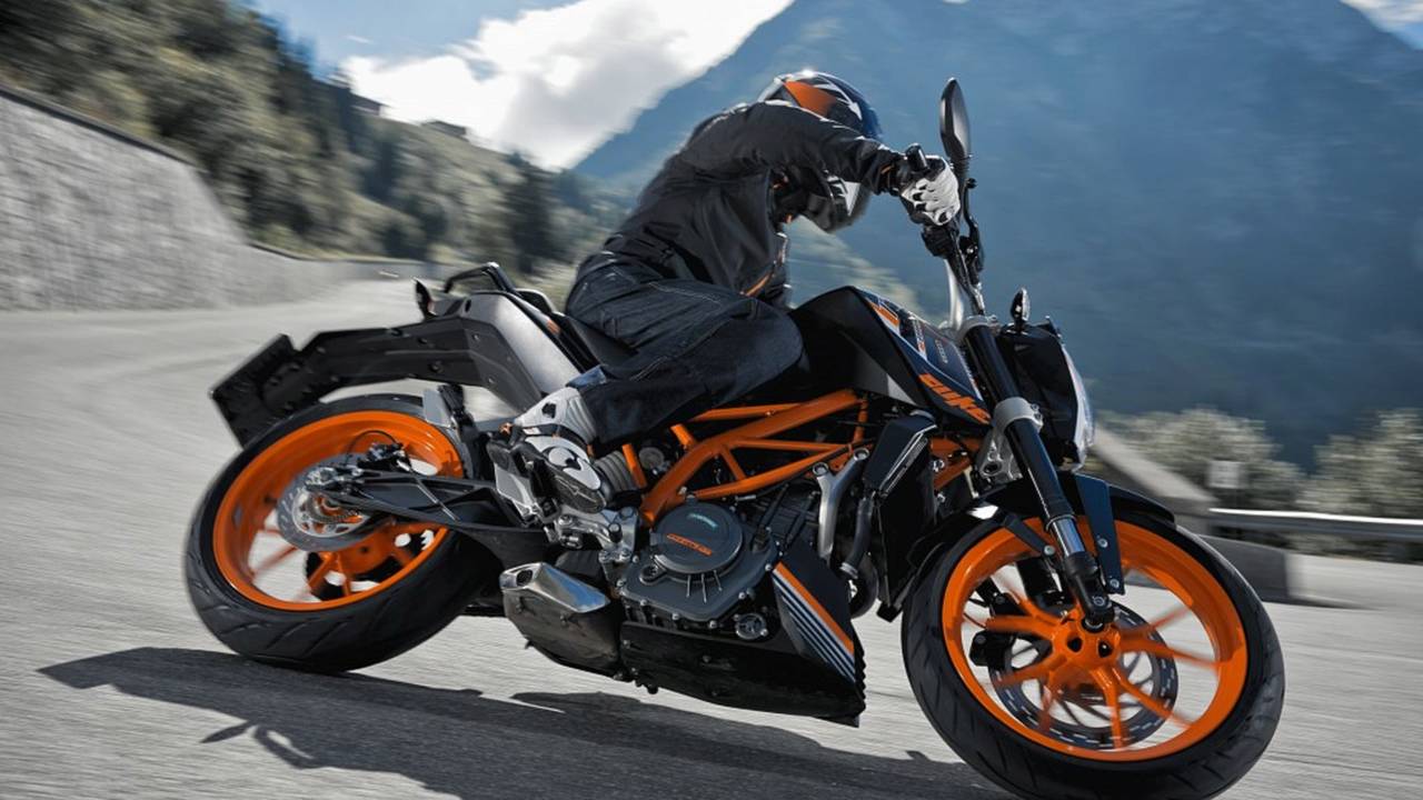 The Little Wonder - KTM 390 Duke Long Term Staff Review