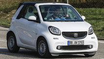 2016 Smart ForTwo Cabrio spy photo