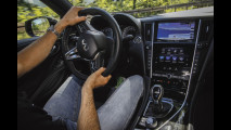 Infiniti Q60, la prova completa