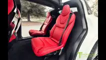 Interni in stile Bentley per la Tesla Model X