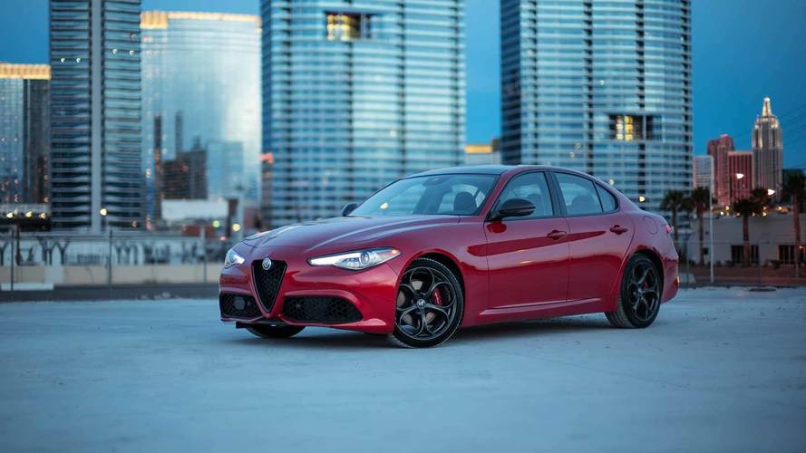 Alfa Romeo Nero Edizione, più carattere per Giulia e Stelvio