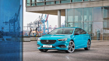 Opel Insignia: Edel und bunt