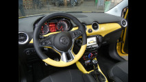 L'Intellilink di Opel Adam al Salone di Parigi 2012