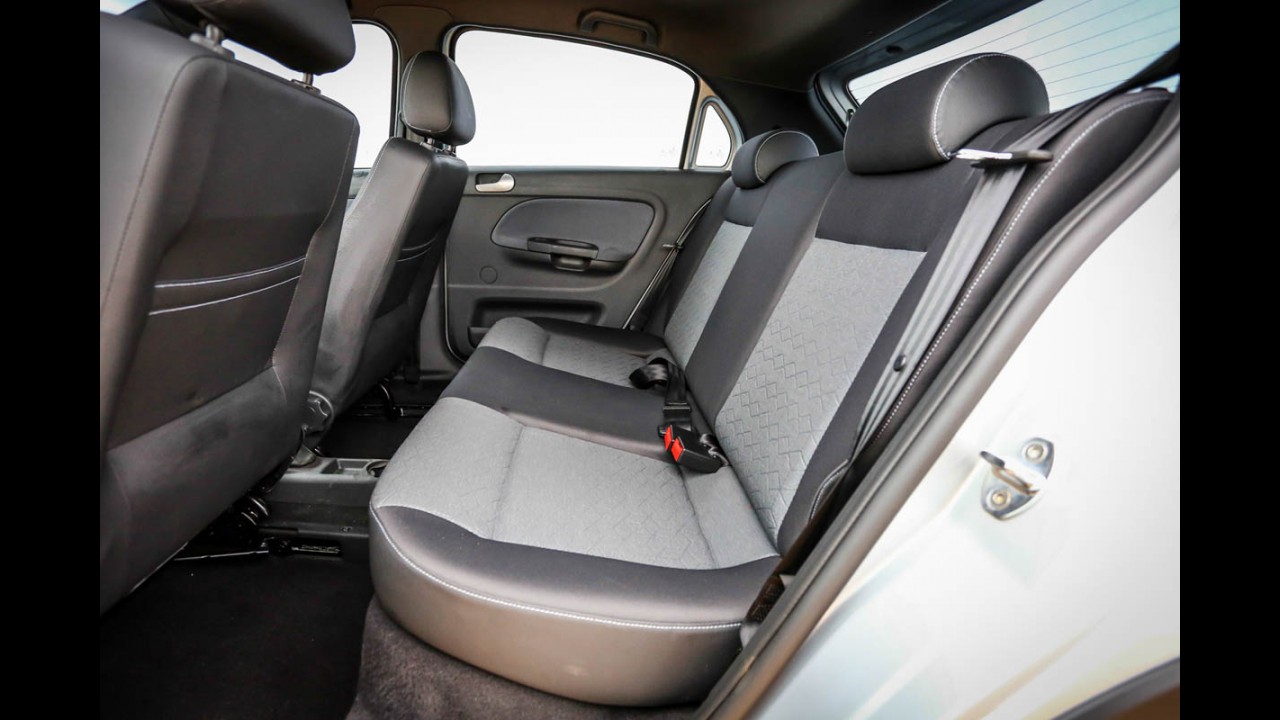 Teste CARPLACE: Gol Track segue trilha aberta pelo Uno Way. Quem leva a melhor?