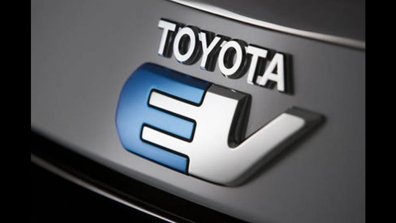 Teaser: Toyota RAV4 elétrico