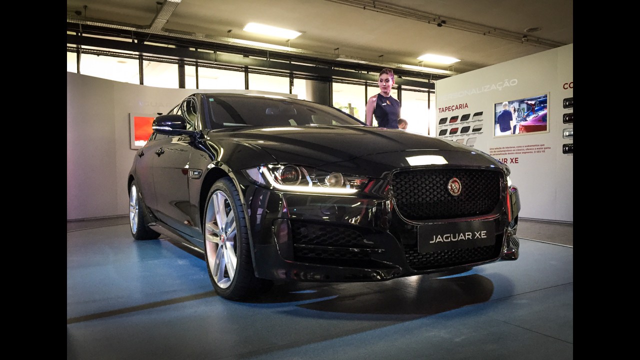 Jaguar lança XE no Brasil a partir de R$ 169.900 - sedã é rival de Série 3 e Classe C