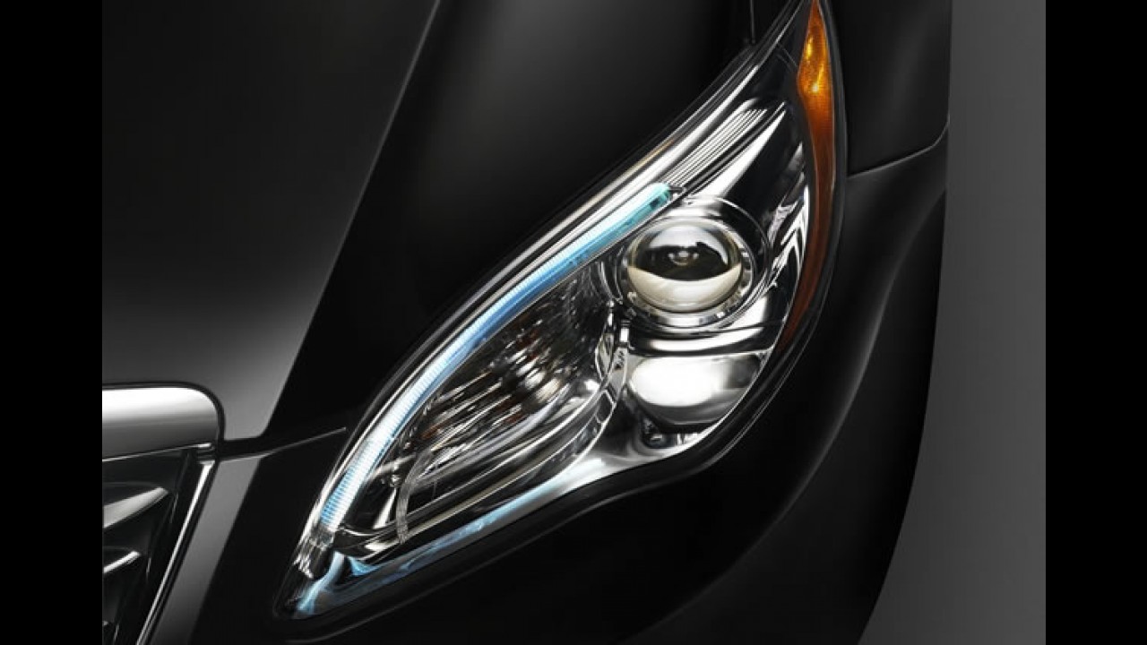 Chrysler revela oficialmente o Novo 200 2011