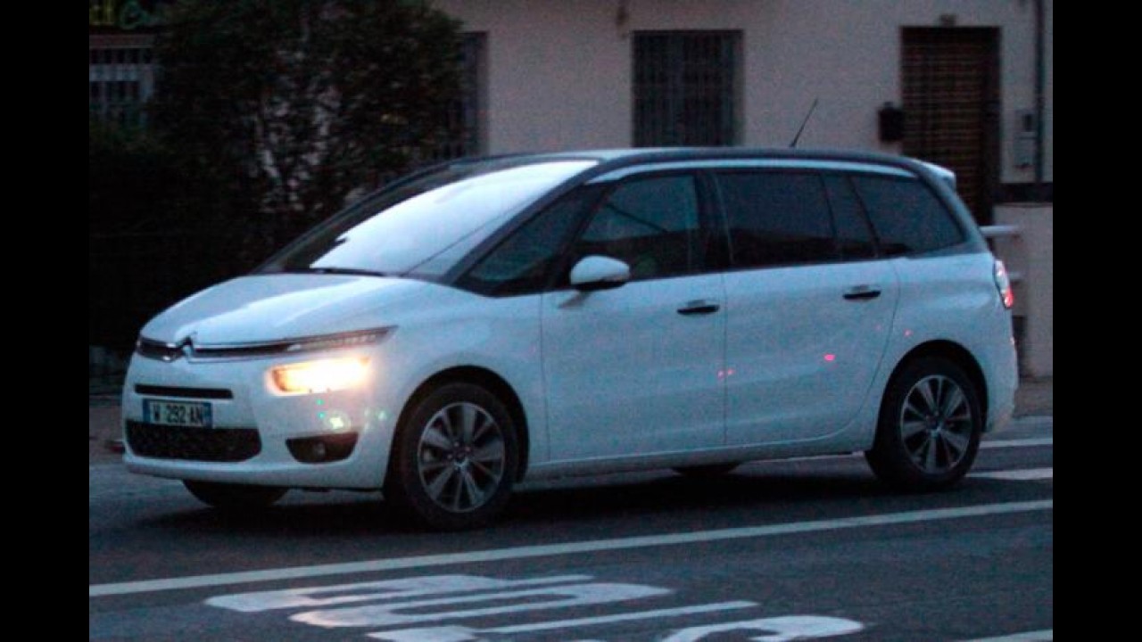 Flagra: fotos dão pistas sobre novo Citroën C4 Grand Picasso