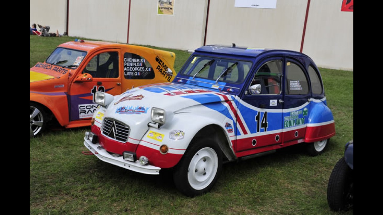 Citroën promove o Rali Raid 2CV pelo litoral do nordeste brasileiro