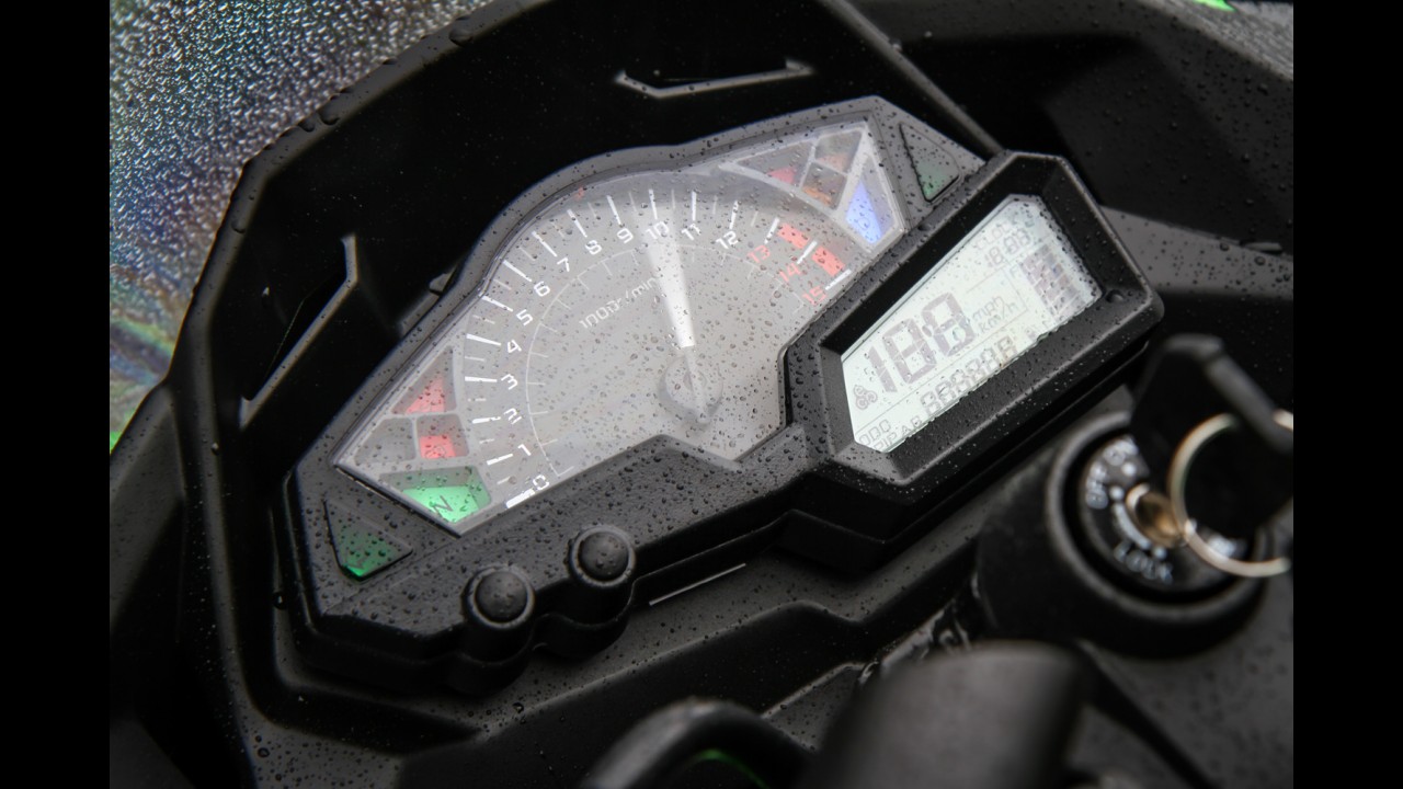 Diversão "barata": Palio Sporting e Ninja 300 são passaporte para esportividade