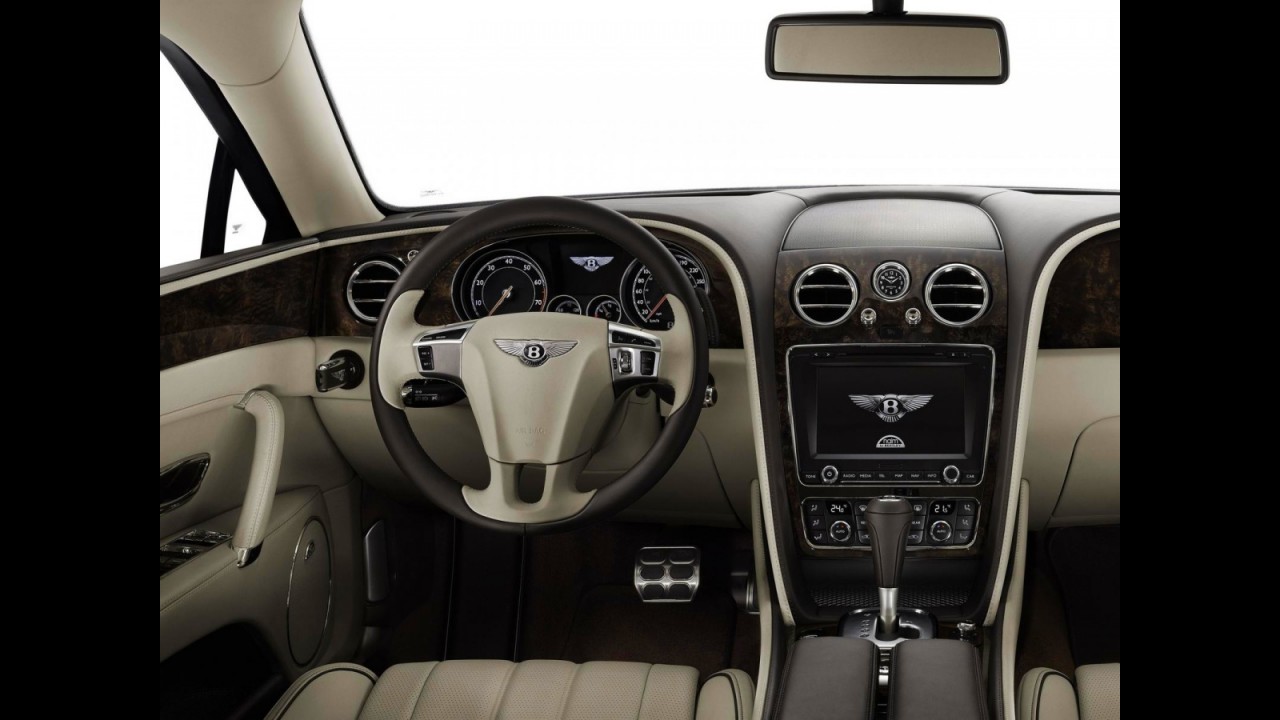 Bentley Continental Flying Spur 2014 - Sedã de luxo com 625 cv será apresentado em Genebra