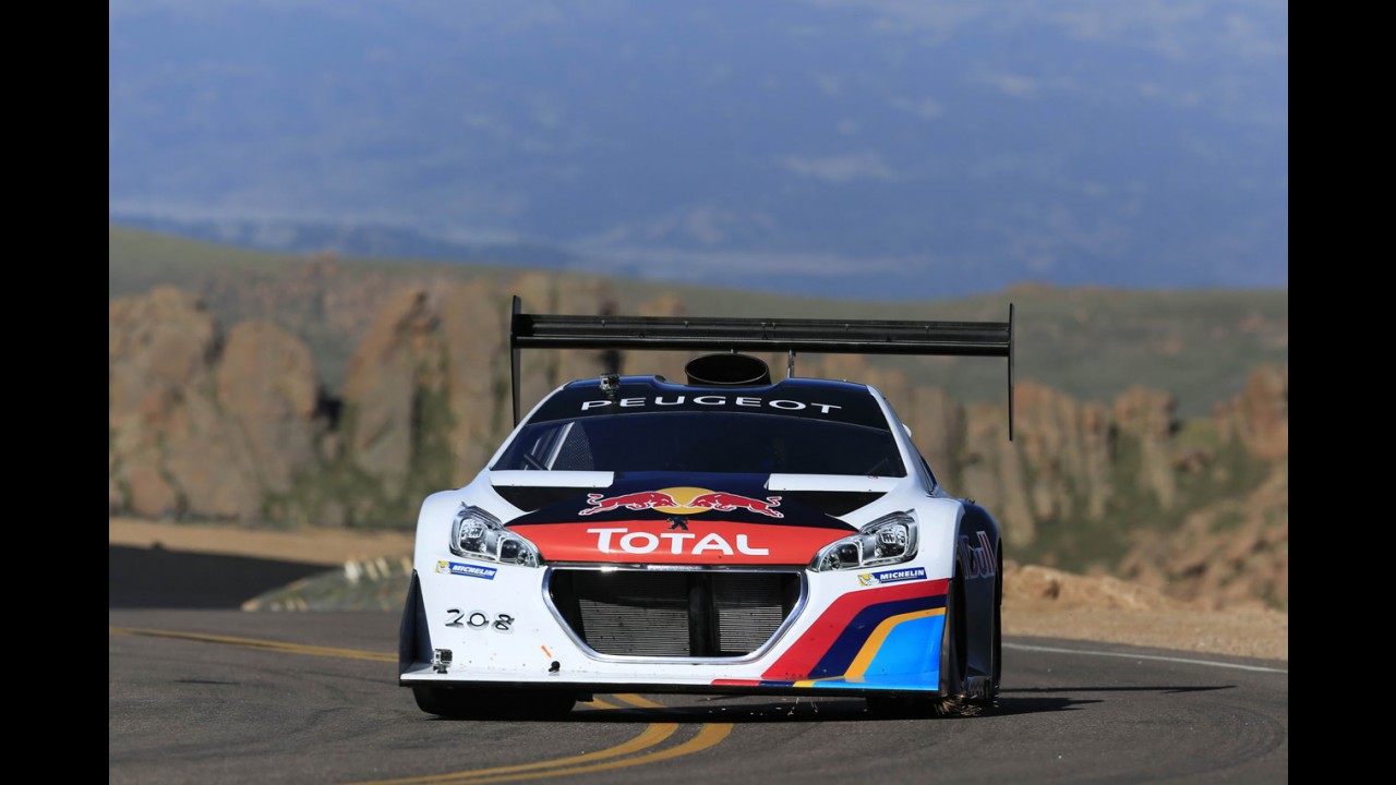 Elétricos marcam presença em Pikes Peak e dividem atenção com recorde de Loeb
