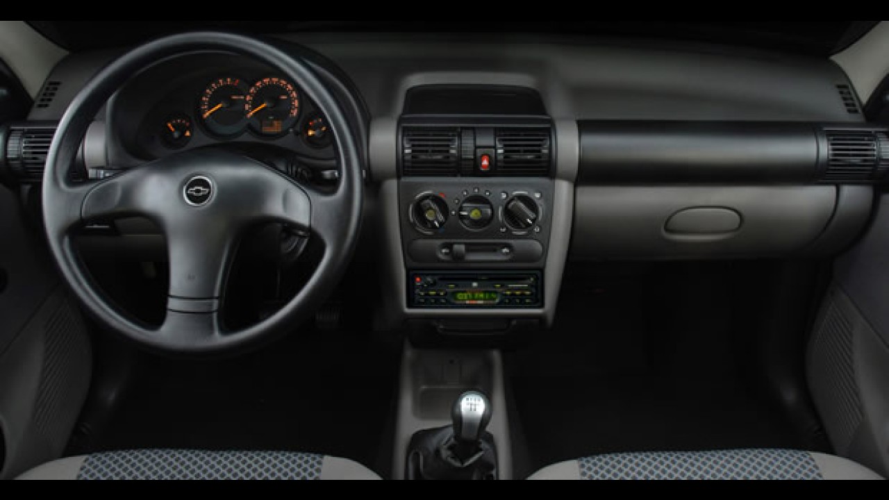 Chevrolet anuncia oficialmente a linha Classic 2010 em versão única por R$ 25.379