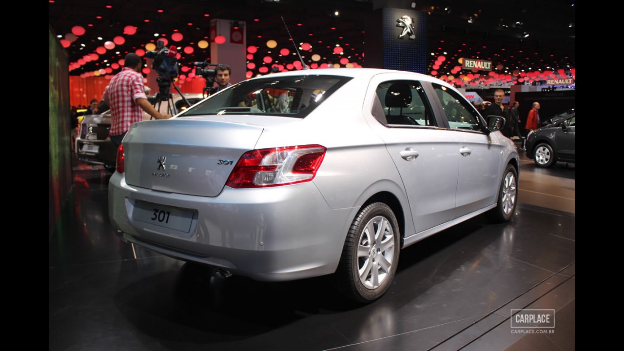 Peugeot 301 começa a ser vendido no México pelo equivalente a R$ 29.700